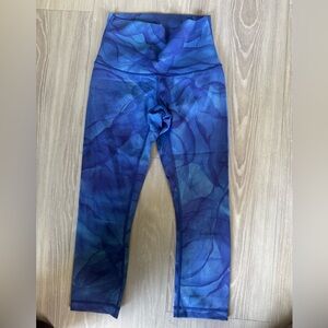 lululemon CROPPED Leggings